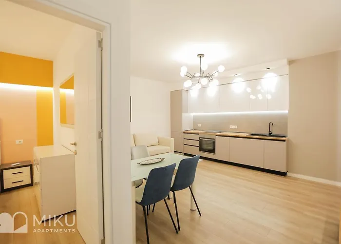 Miku Apartment-brand New At Wilson Square *