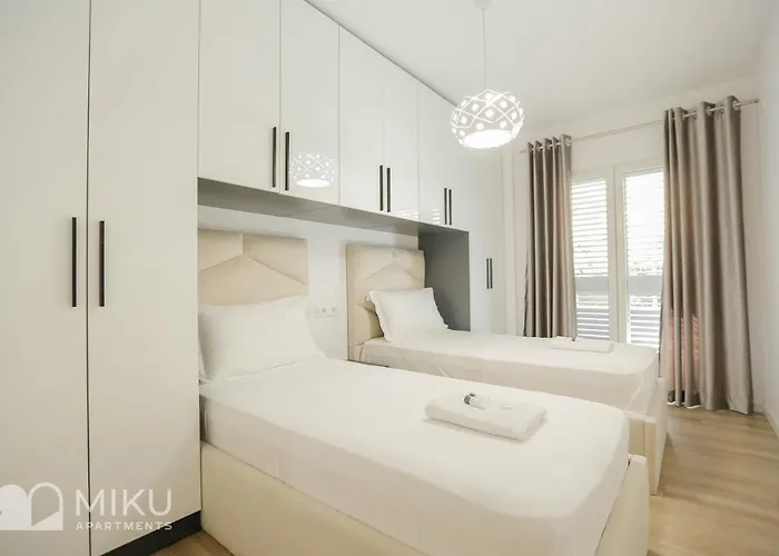 Miku Apartment-brand New At Wilson Square 아파트 *