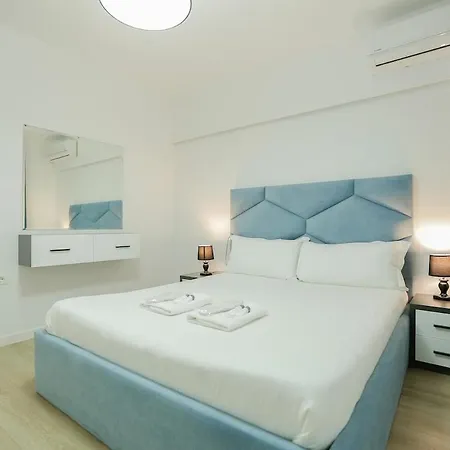 Miku Apartment-brand New At Wilson Square * Тирана