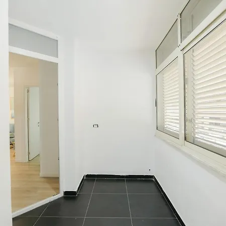 Miku Apartment-brand New At Wilson Square