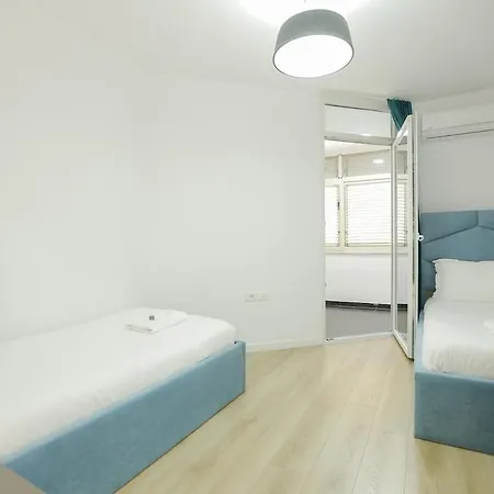 Miku Apartment-brand New At Wilson Square *