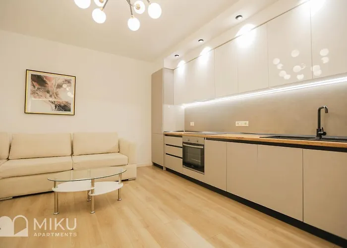Miku Apartment-brand New At Wilson Square Appartamento Tirana